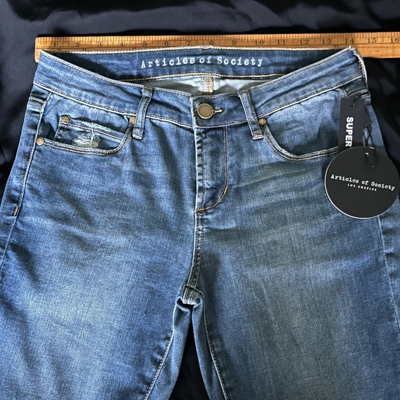 Articles of Society Skinny Jeans Ripped & Ragged Hem Size 26 NWT - Picture 5 of 11